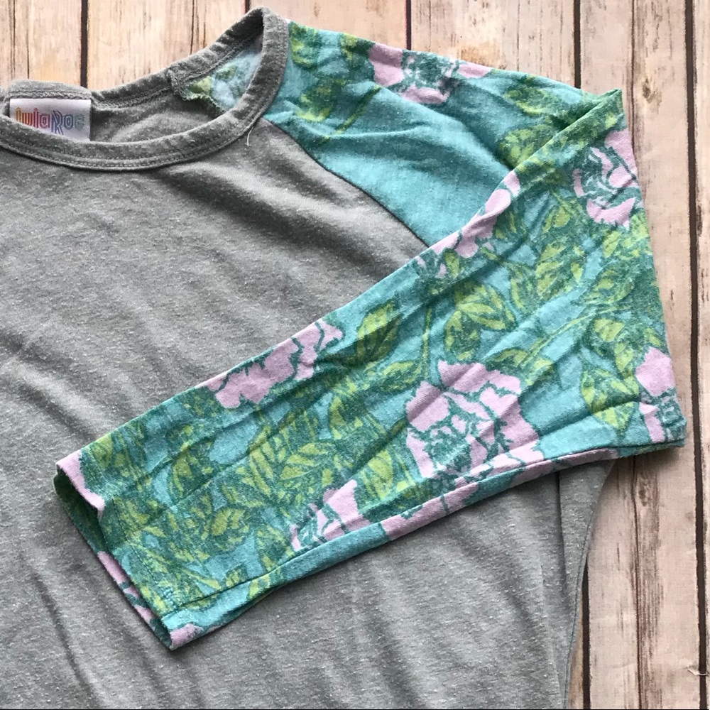 LULAROE Rose Randy tee - Picture 3 of 3